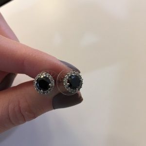 💋Saks Off Fifth Black Studs💋